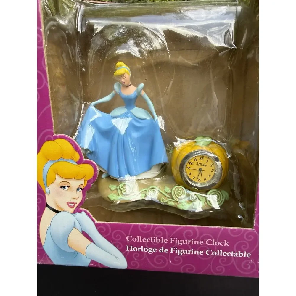 Rare Disney World Parks Cinderella Pumpkin Clock Brand New! MIB!